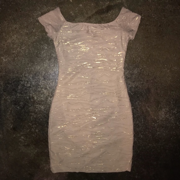 Off the shoulder Cocktail Dress - Picture 2 of 4